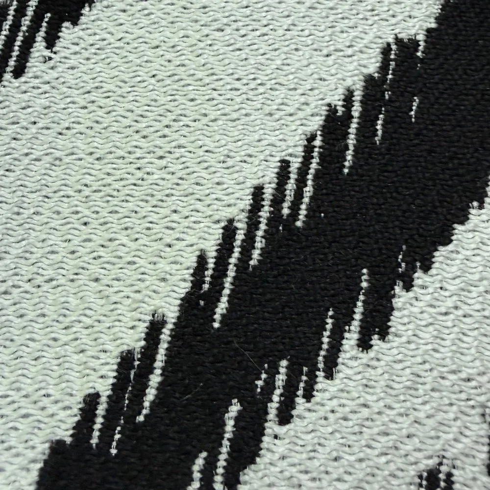 Chicos Black‎ White Chevron Ikat Topper Jacket Size 0 S Zip Front Pockets Lined